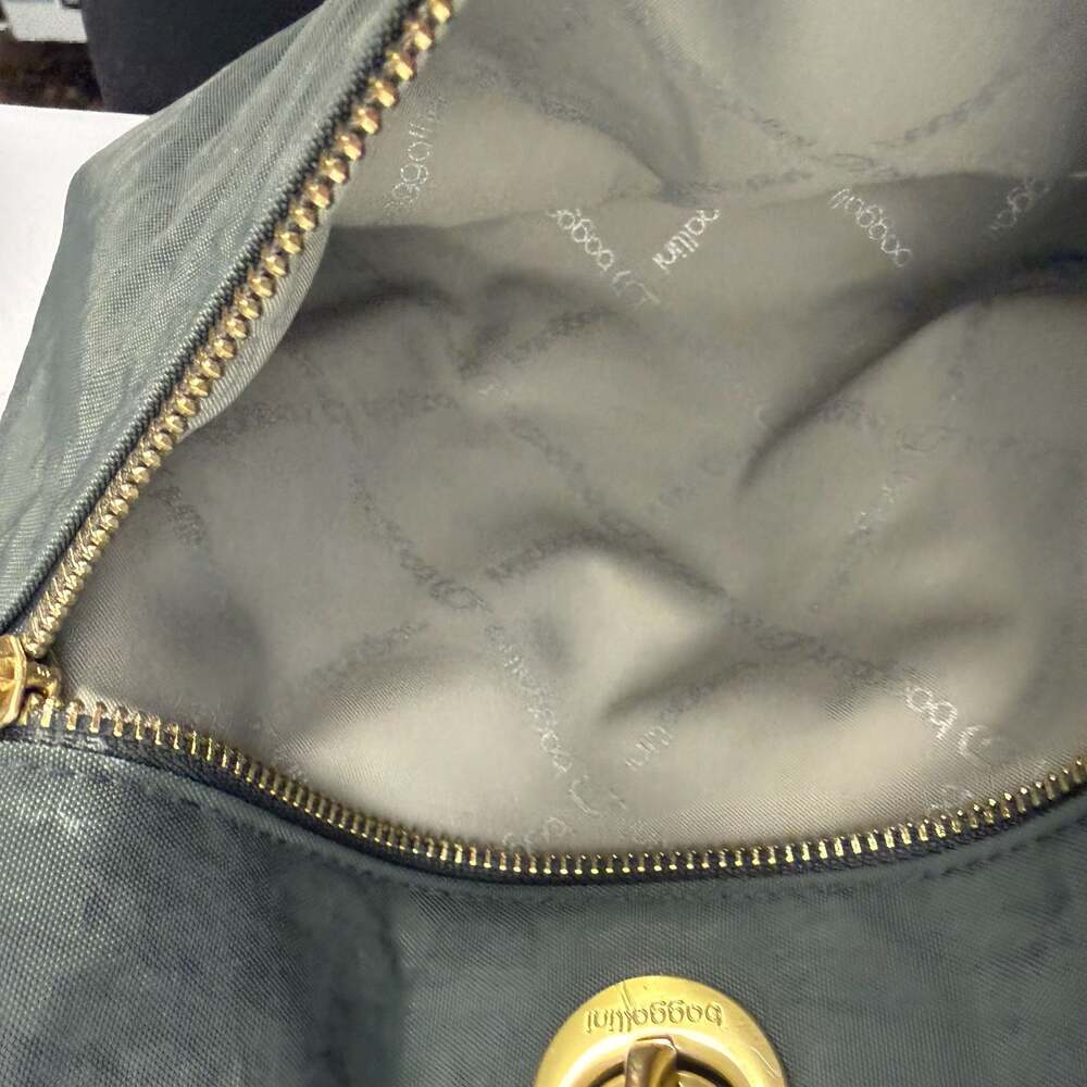 Baggallini Pocket Crossbody Bag Black Nylon with Gold Hardware - Picture 6 of 10